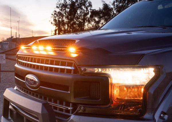 AVS 22-23 Chevy Silverado 1500 (Excl. ZR2 LT TB) Aeroskin Low Profile Hood Shield w Lgt - Blk Online now